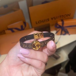 AUTHENTIC LOUIS VUITTON REVERSIBLE BRACELET